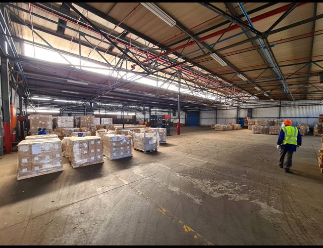 17,000M² FACTORY FOR SALE IN ANDERBOLT